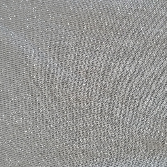 Nine West women's light grey/silver sweater with silver threading size Medium - Picture 6 of 10